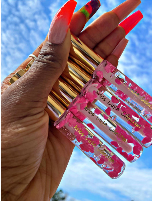 Luxe Lip Gloss Vibes Under the Sky